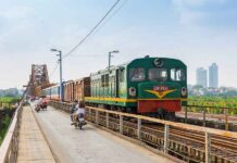 Vietnam Plans $8.37B Rail Link to China